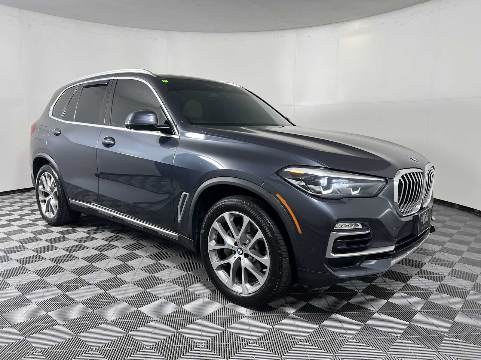 Used 2021 BMW X5 xDrive40i w/ Convenience Package
