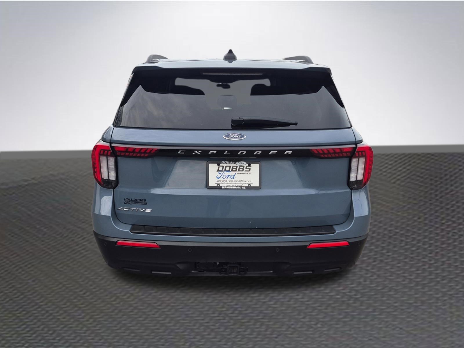 Certified 2025 Ford Explorer Active image 6