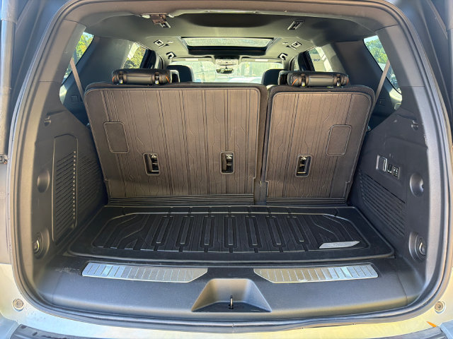 Used 2025 GMC Yukon AT4 w/ AT4 Premium Package AWD/4WD image 20