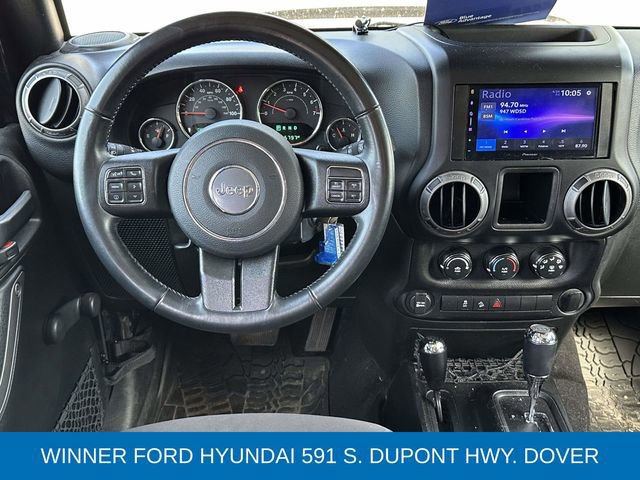 Used 2018 Jeep Wrangler Unlimited Sport w/ Connectivity Group AWD/4WD image 11