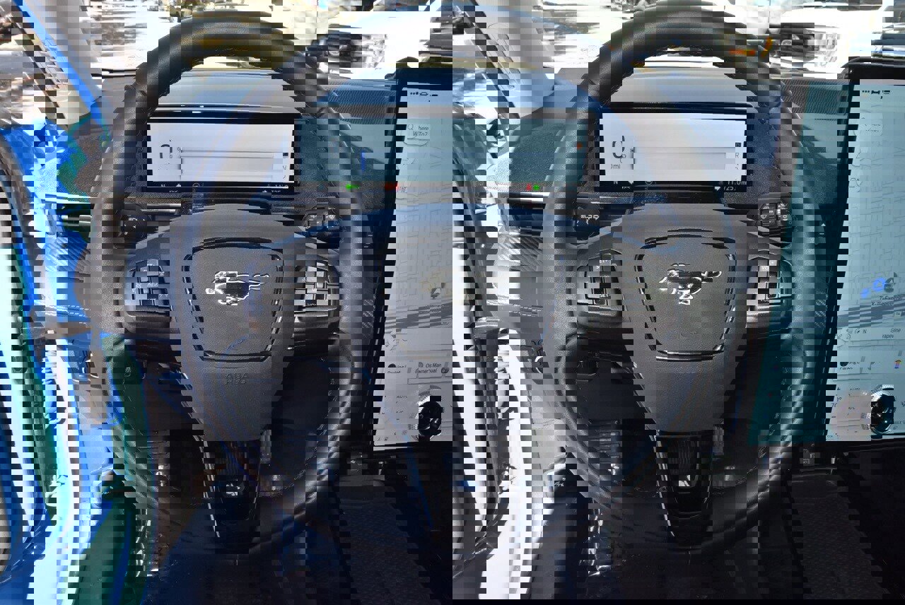 Certified 2023 Ford Mustang Mach-E Premium image 22