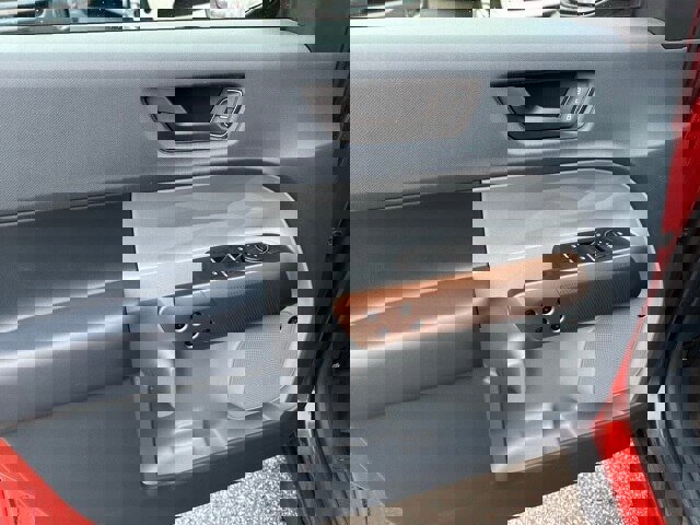 Certified 2024 Ford Maverick Lariat w/ FX4 Off-Road Package image 12