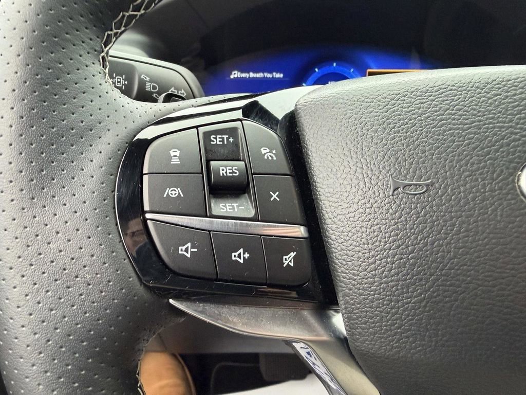 Certified 2023 Ford Explorer ST w/ Equipment Group 401A image 18