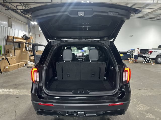 Certified 2025 Ford Explorer ST-Line AWD/4WD image 25