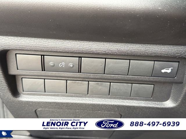 Used 2023 Mitsubishi Outlander SE Black Edition image 19