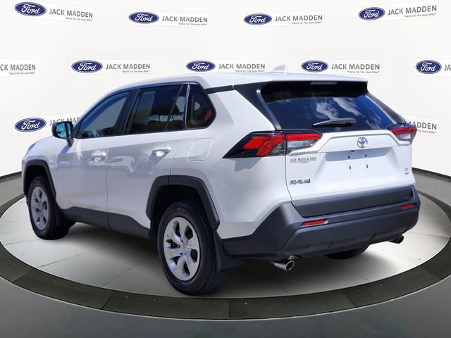 Used 2023 Toyota RAV4 LE AWD/4WD image 5
