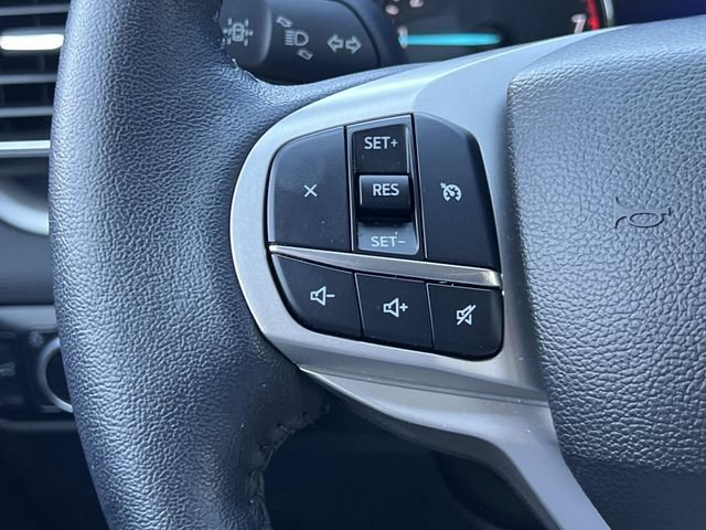 Certified 2024 Ford Explorer XLT w/ Equipment Group 202A AWD/4WD image 28