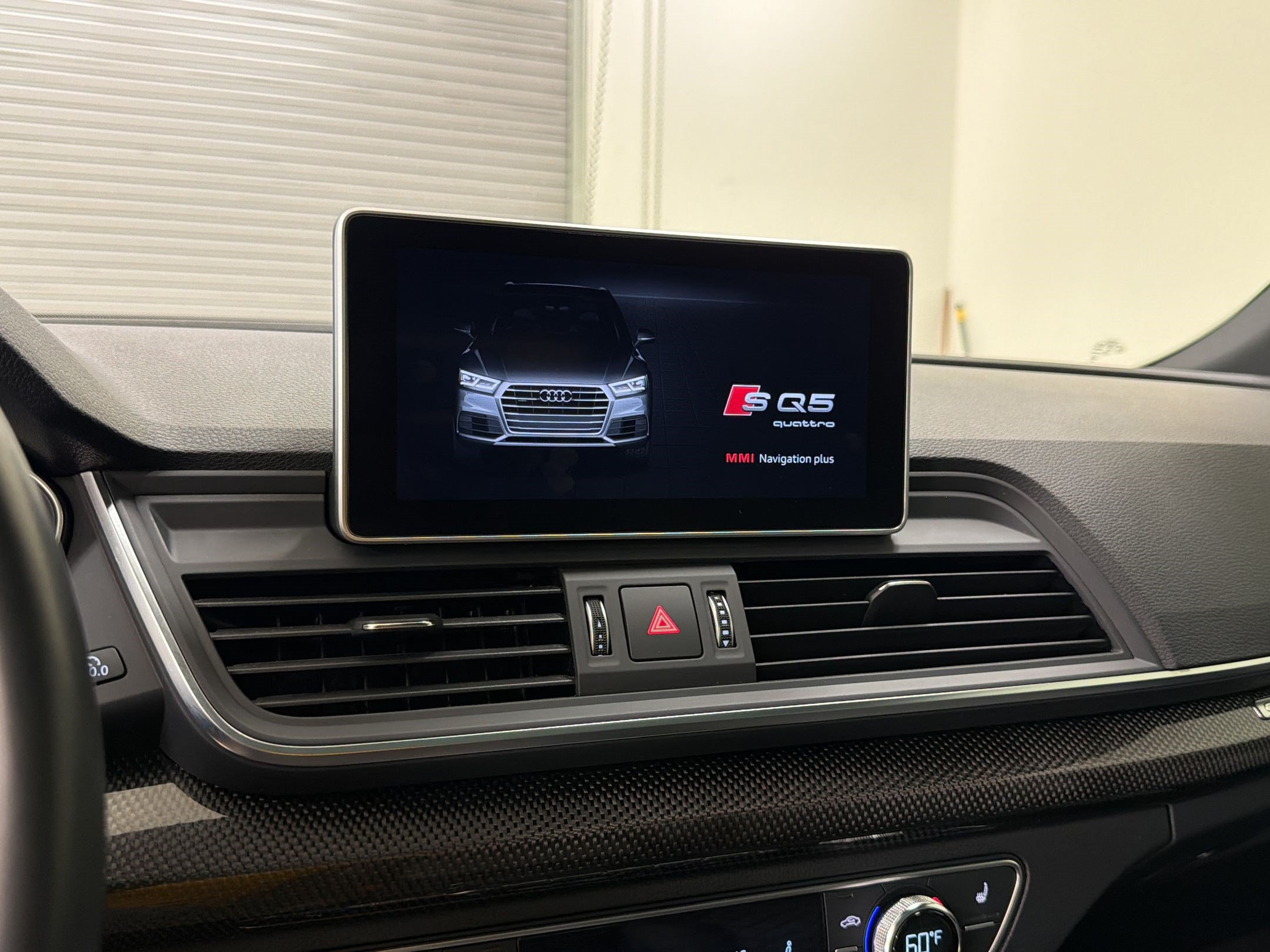 Used 2020 Audi SQ5 Premium Plus w/ Premium Plus Package AWD/4WD image 19