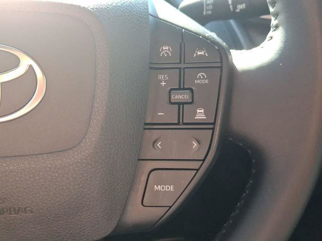 Used 2023 Toyota Prius LE FWD image 24