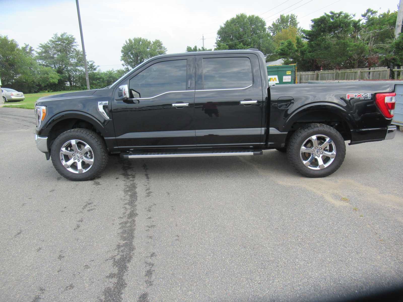 Certified 2023 Ford F150 Lariat w/ Trailer Tow Package AWD/4WD image 8