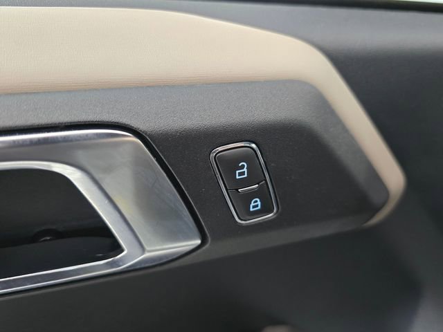 Certified 2021 Ford Bronco Wildtrak image 25