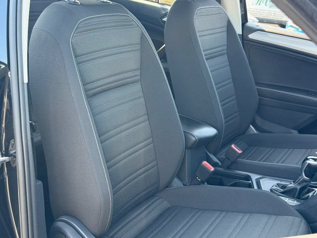 Used 2023 Volkswagen Tiguan S FWD image 35