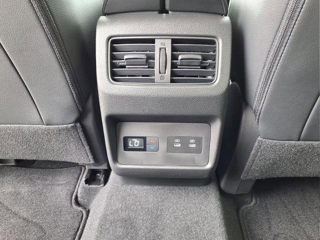 Used 2025 Nissan Rogue SL w/ Tech Package AWD/4WD image 12