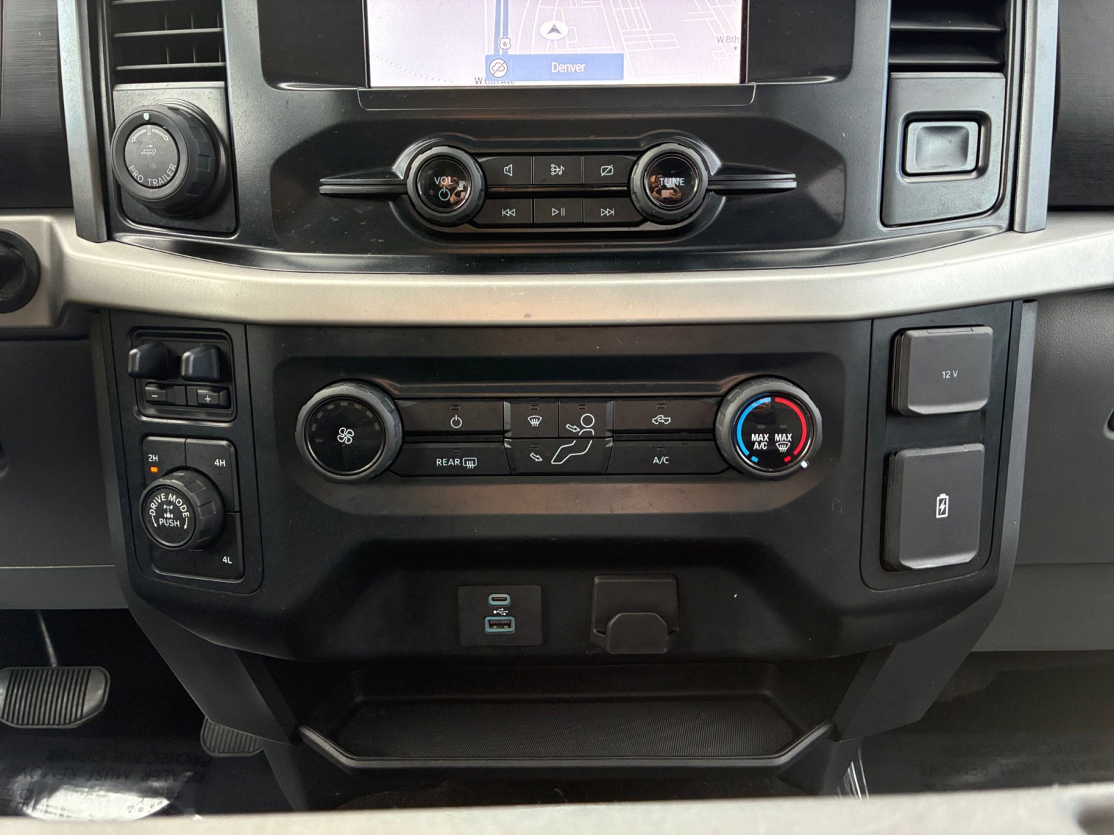 Certified 2022 Ford F150 XLT w/ XTR Package image 30