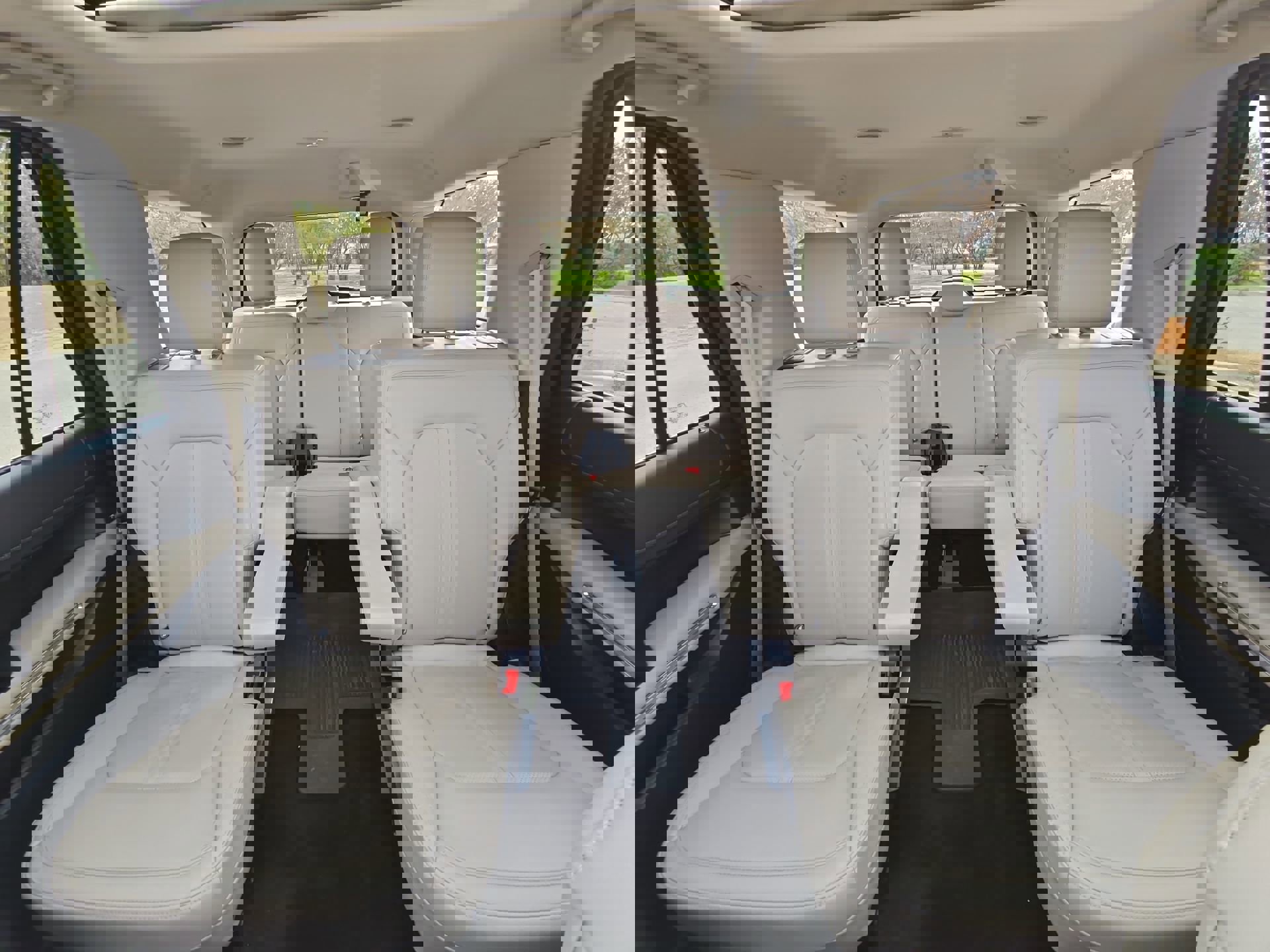 Certified 2022 Ford Expedition Limited image 23