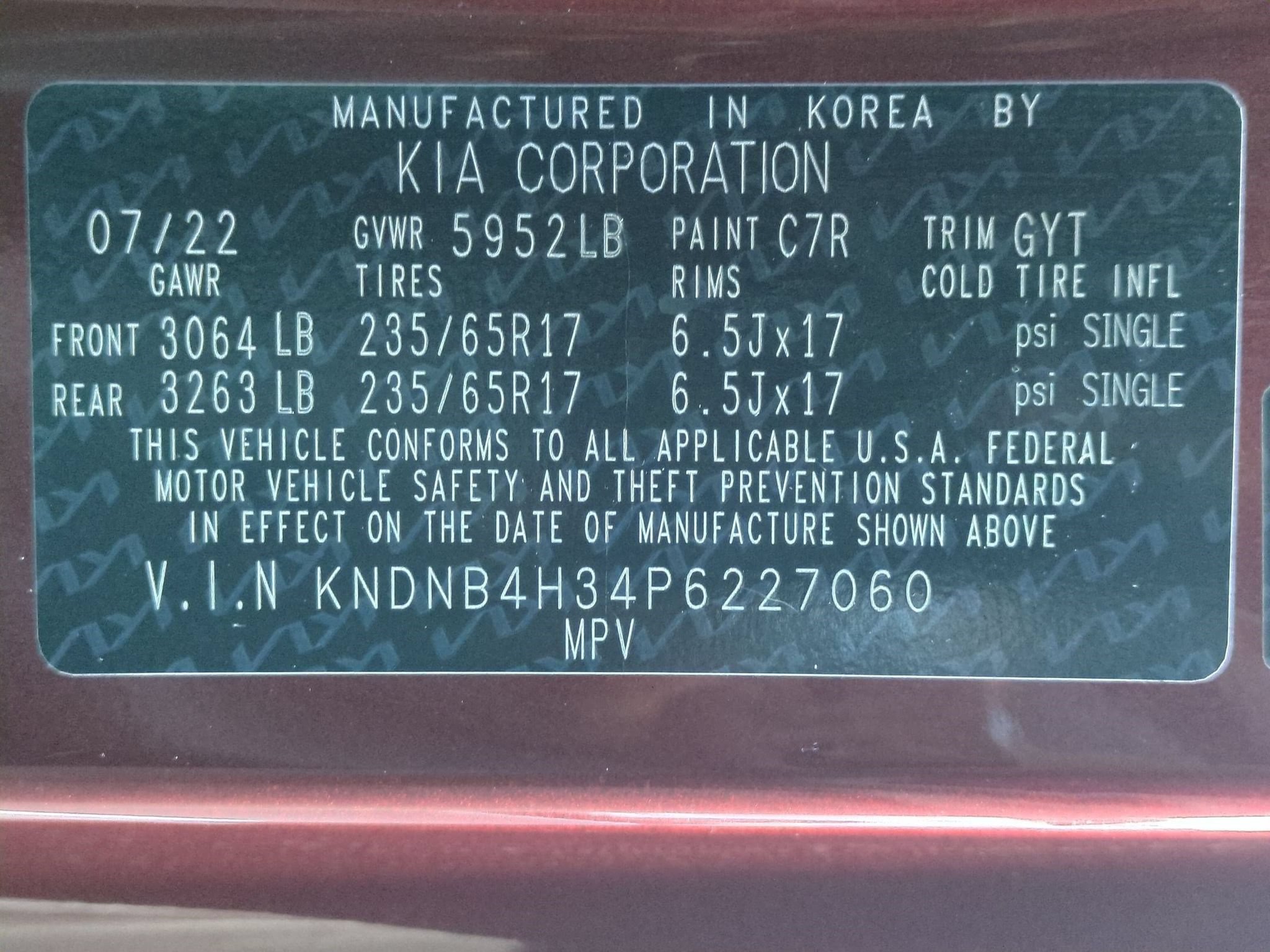 Used 2023 Kia Carnival LX FWD image 29