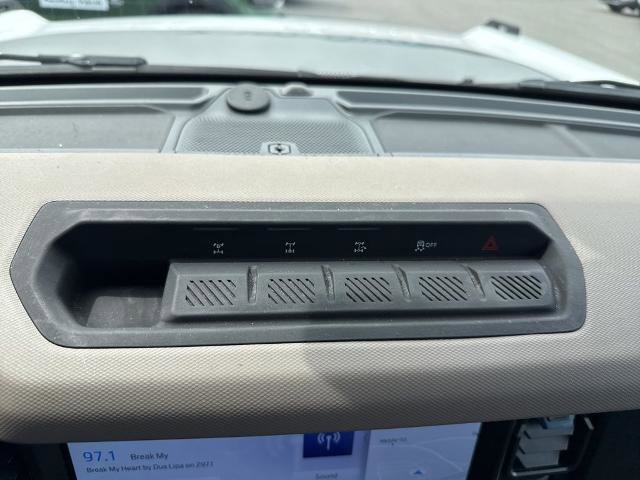 Certified 2023 Ford Bronco Wildtrak AWD/4WD image 15