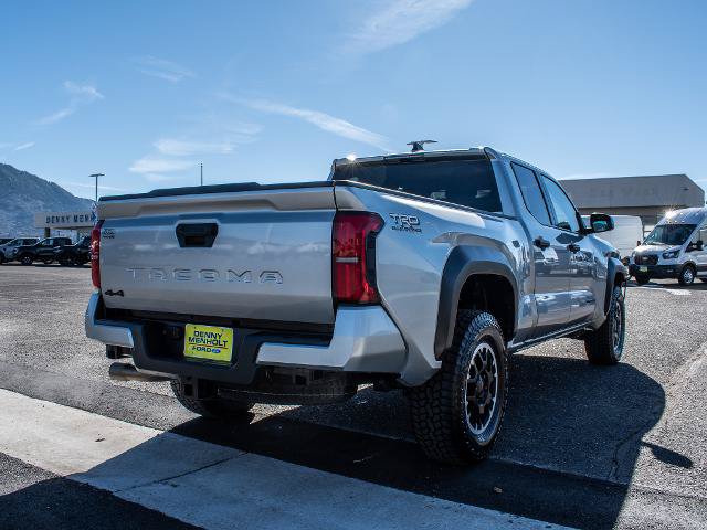 Used 2024 Toyota Tacoma TRD Off-Road AWD/4WD image 5