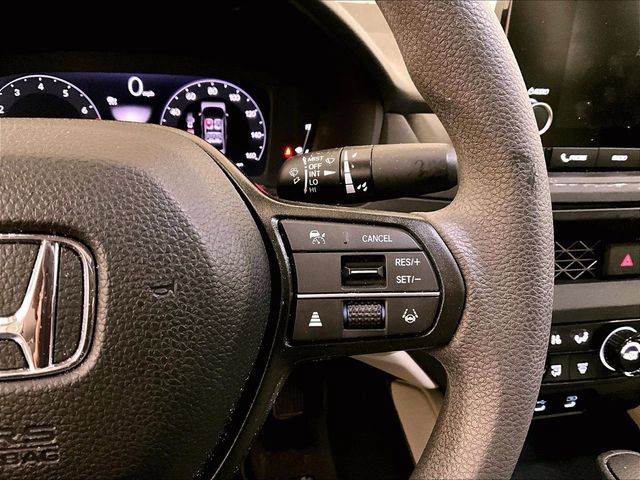 Used 2024 Honda Accord EX image 18