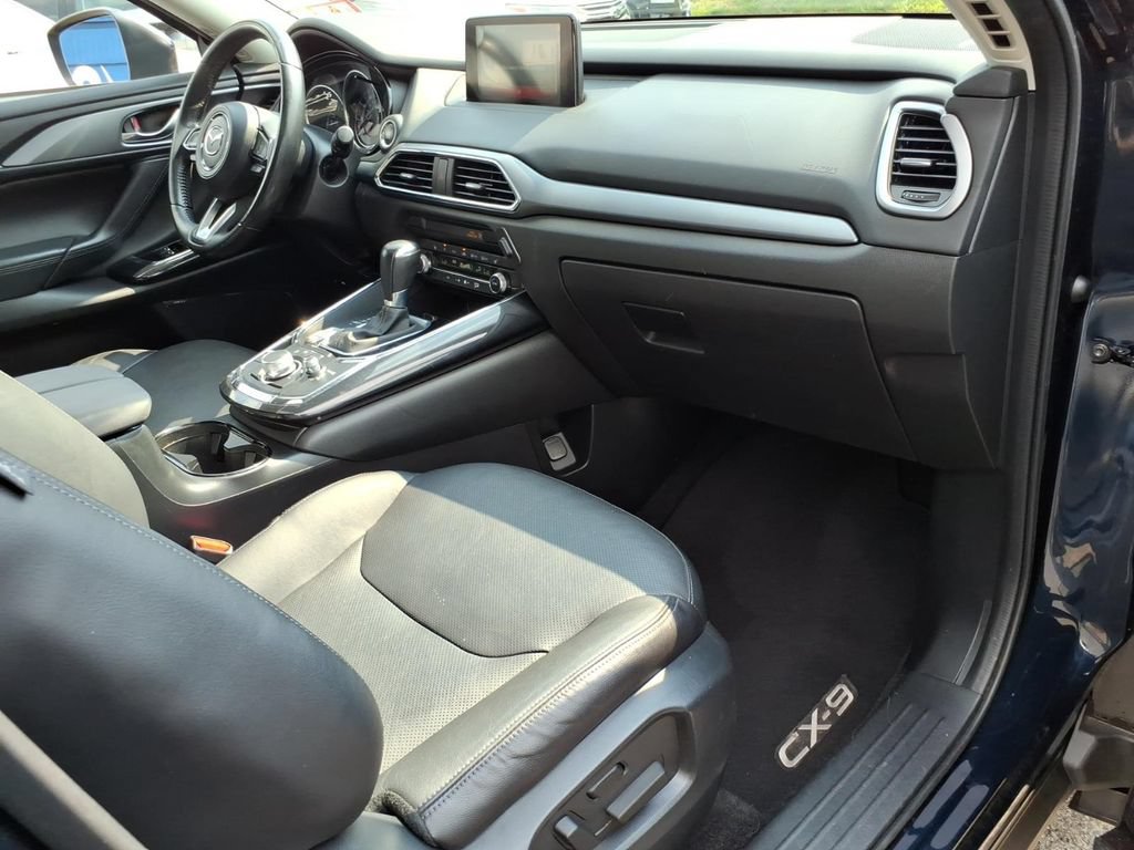 Used 2019 MAZDA CX-9 Touring w/ Touring Premium Package AWD/4WD image 10