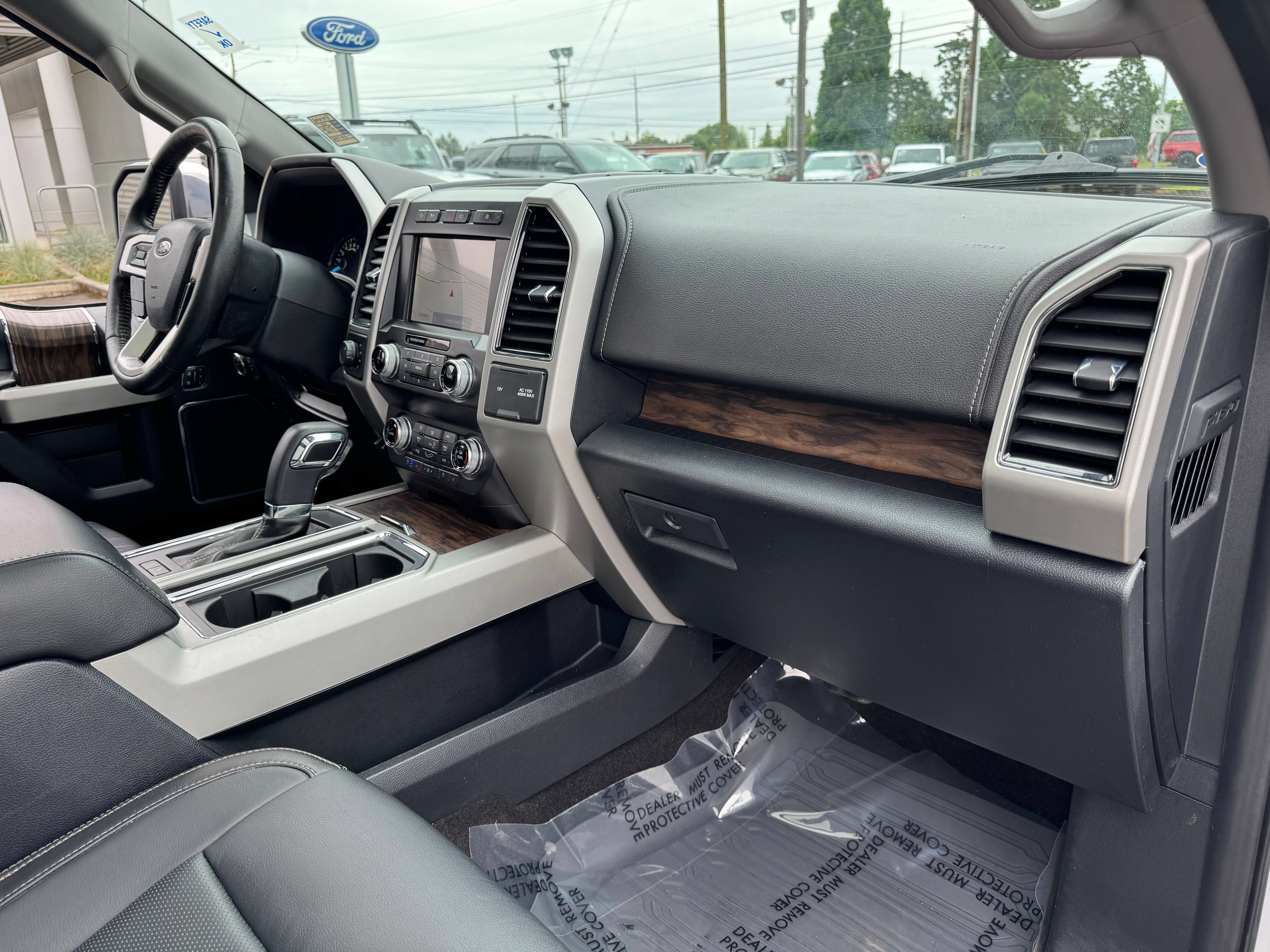 Certified 2020 Ford F150 Lariat w/ Equipment Group 502A Luxury AWD/4WD image 31