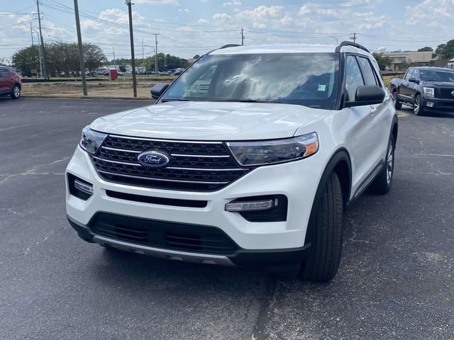 Certified 2023 Ford Explorer XLT w/ Equipment Group 202A