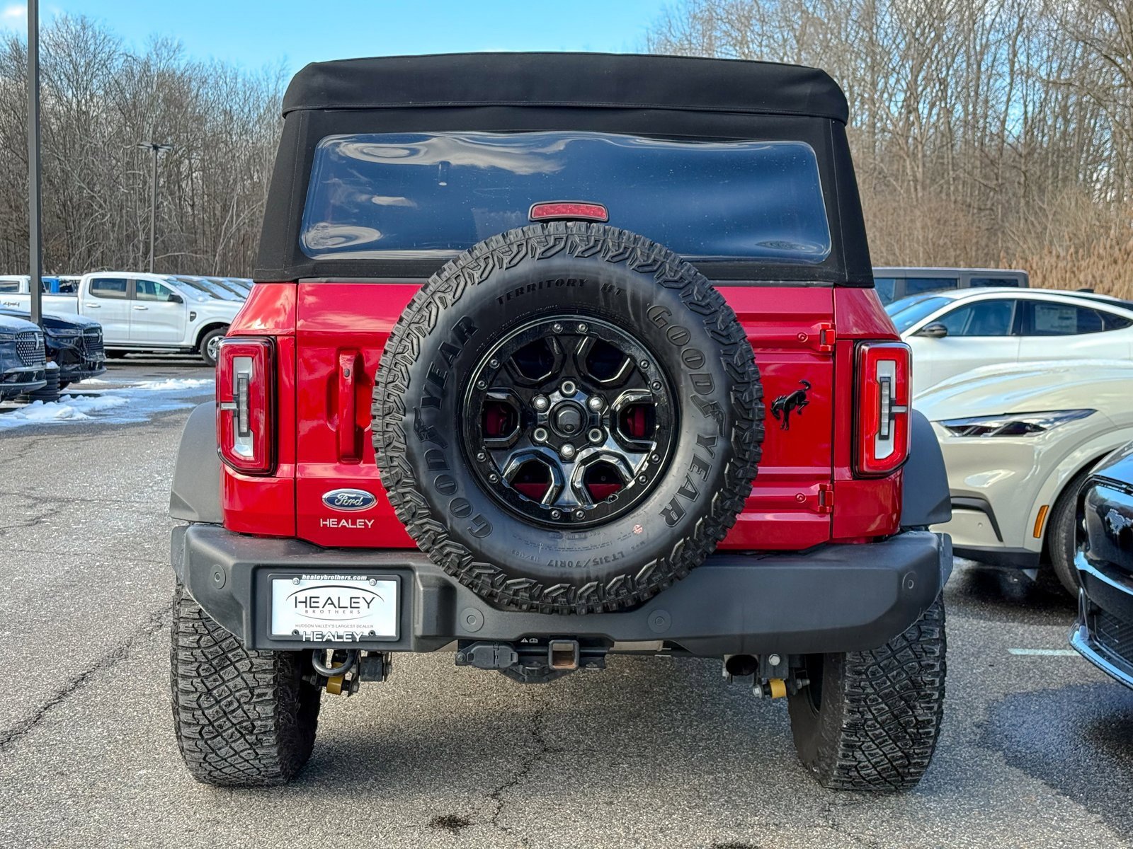 Certified 2021 Ford Bronco Wildtrak image 5