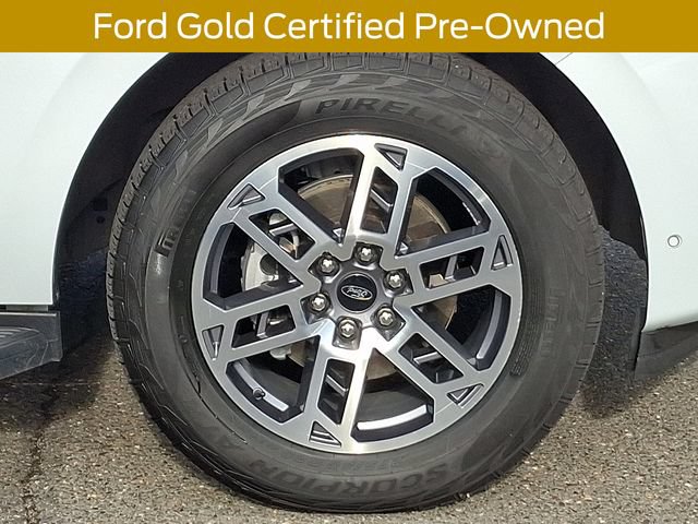 Certified 2025 Ford Expedition Active AWD/4WD image 10