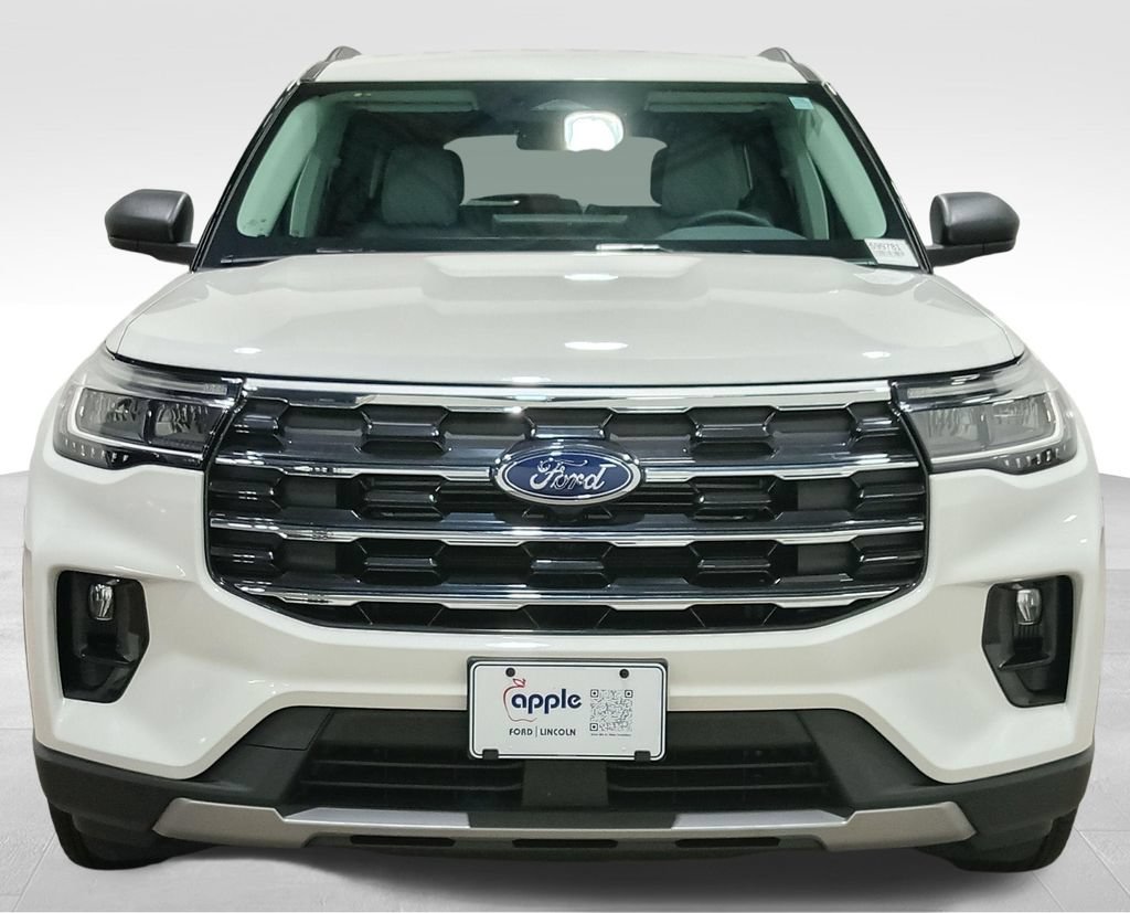 Certified 2025 Ford Explorer Active w/ Active Comfort Package AWD/4WD image 11