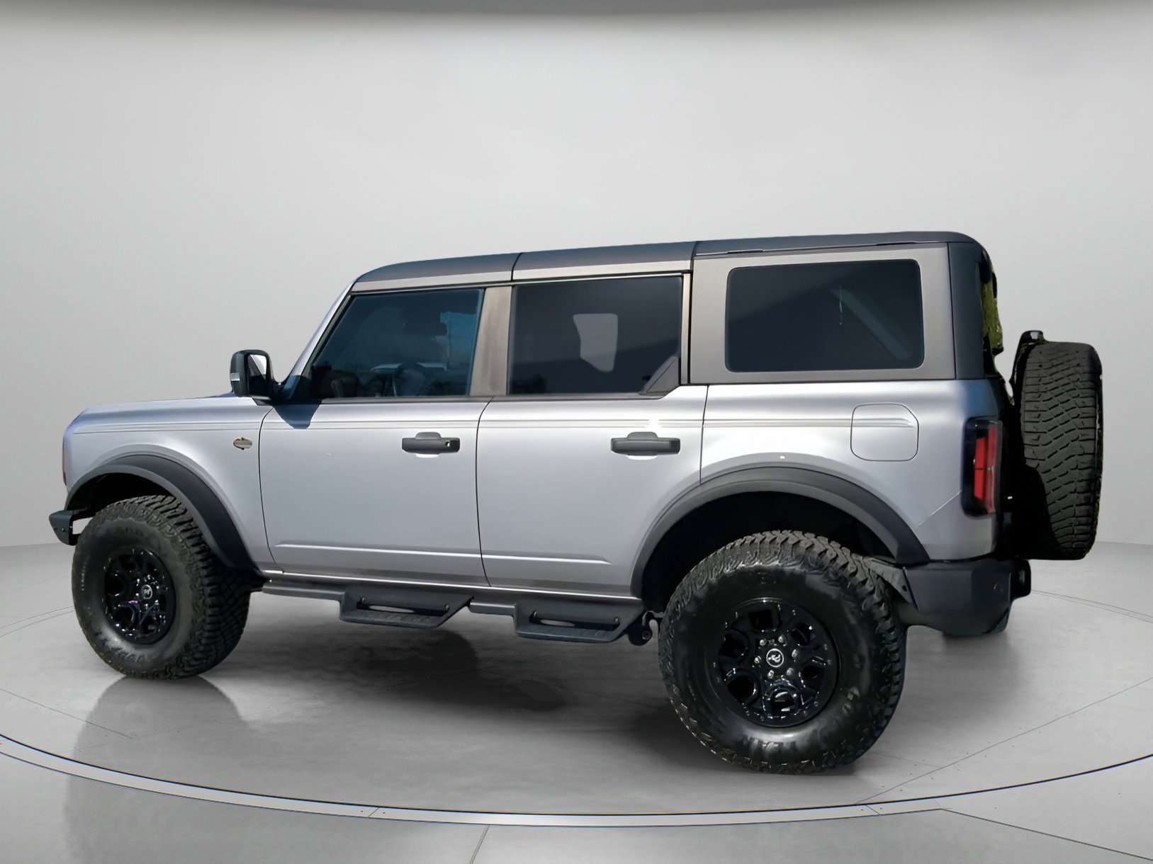 Certified 2024 Ford Bronco Wildtrak image 10