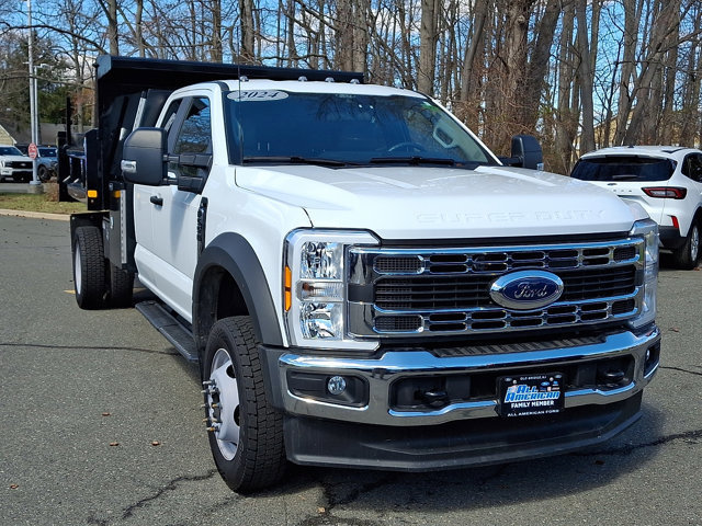 Certified 2025 Ford F550 L Pack Mason Dump w/ XL Chrome Package image 2