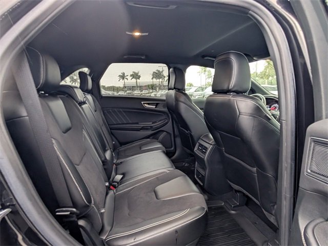 Certified 2023 Ford Edge ST image 12