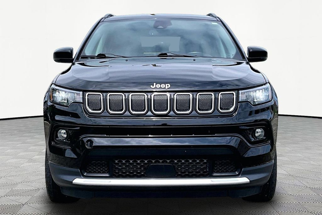 Used 2022 Jeep Compass Limited AWD/4WD image 3