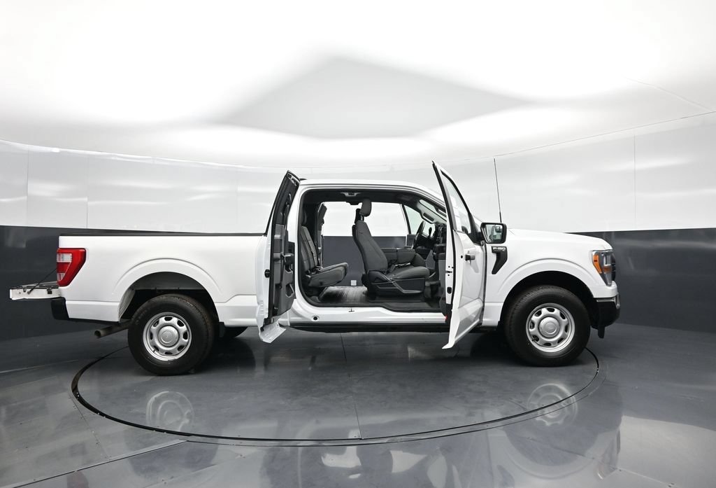 Certified 2022 Ford F150 XL w/ Trailer Tow Package AWD/4WD image 5