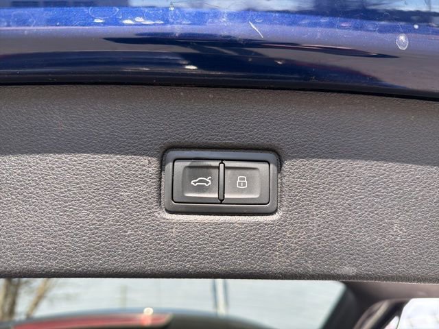 Used 2022 Audi Q7 2.0T Premium w/ Convenience Package image 10