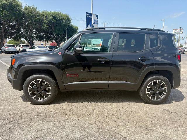Used 2023 Jeep Renegade Trailhawk AWD/4WD image 8