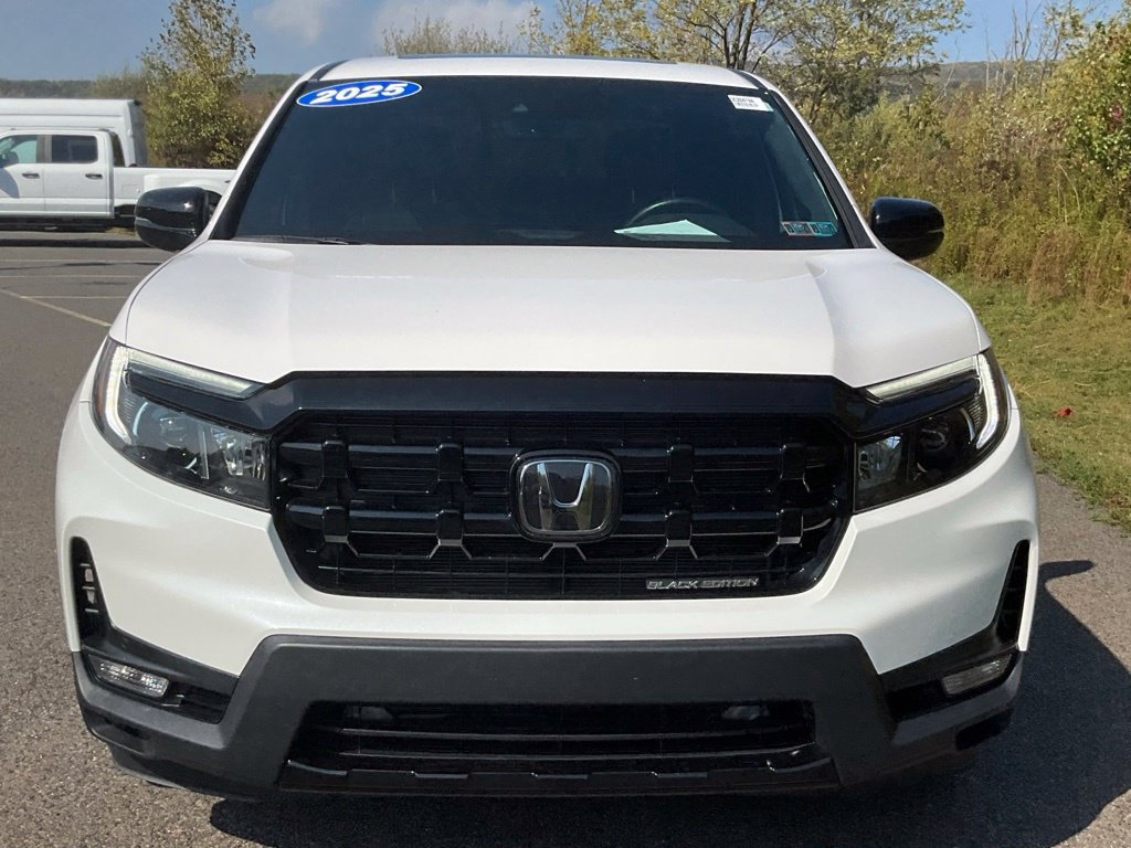 Used 2025 Honda Ridgeline Black Edition image 30