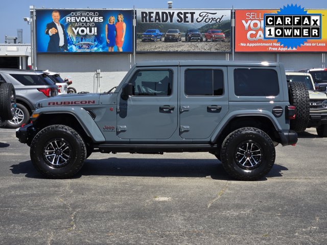 Used 2024 Jeep Wrangler Unlimited Rubicon AWD/4WD image 4