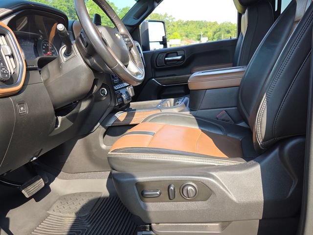 Used 2020 Chevrolet Silverado 2500 High Country w/ Z71 Off-Road Package AWD/4WD image 13