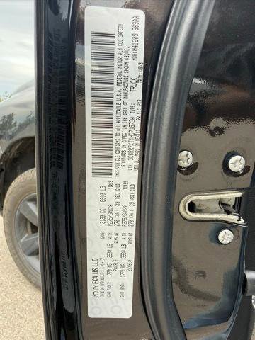 Used 2017 RAM 1500 Express w/ Black Ram 1500 Express Group AWD/4WD image 17