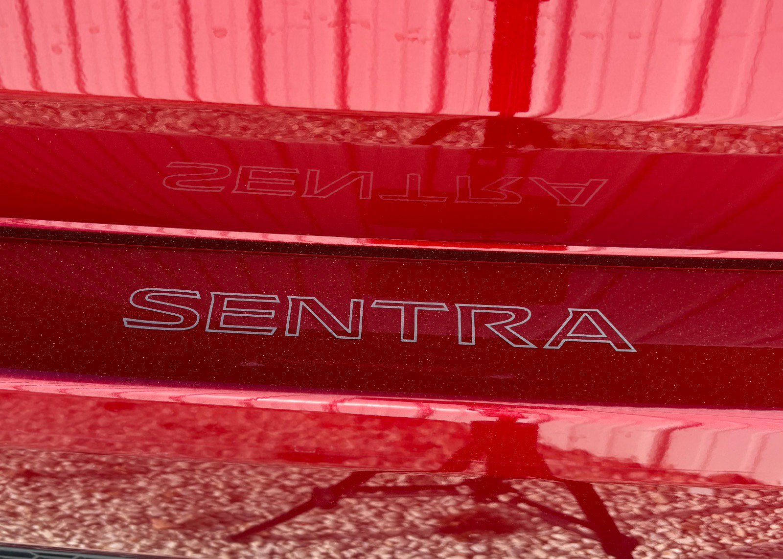 Used 2025 Nissan Sentra SV image 8