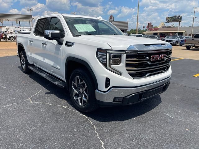 Used 2024 GMC Sierra 1500 SLT RWD image 11