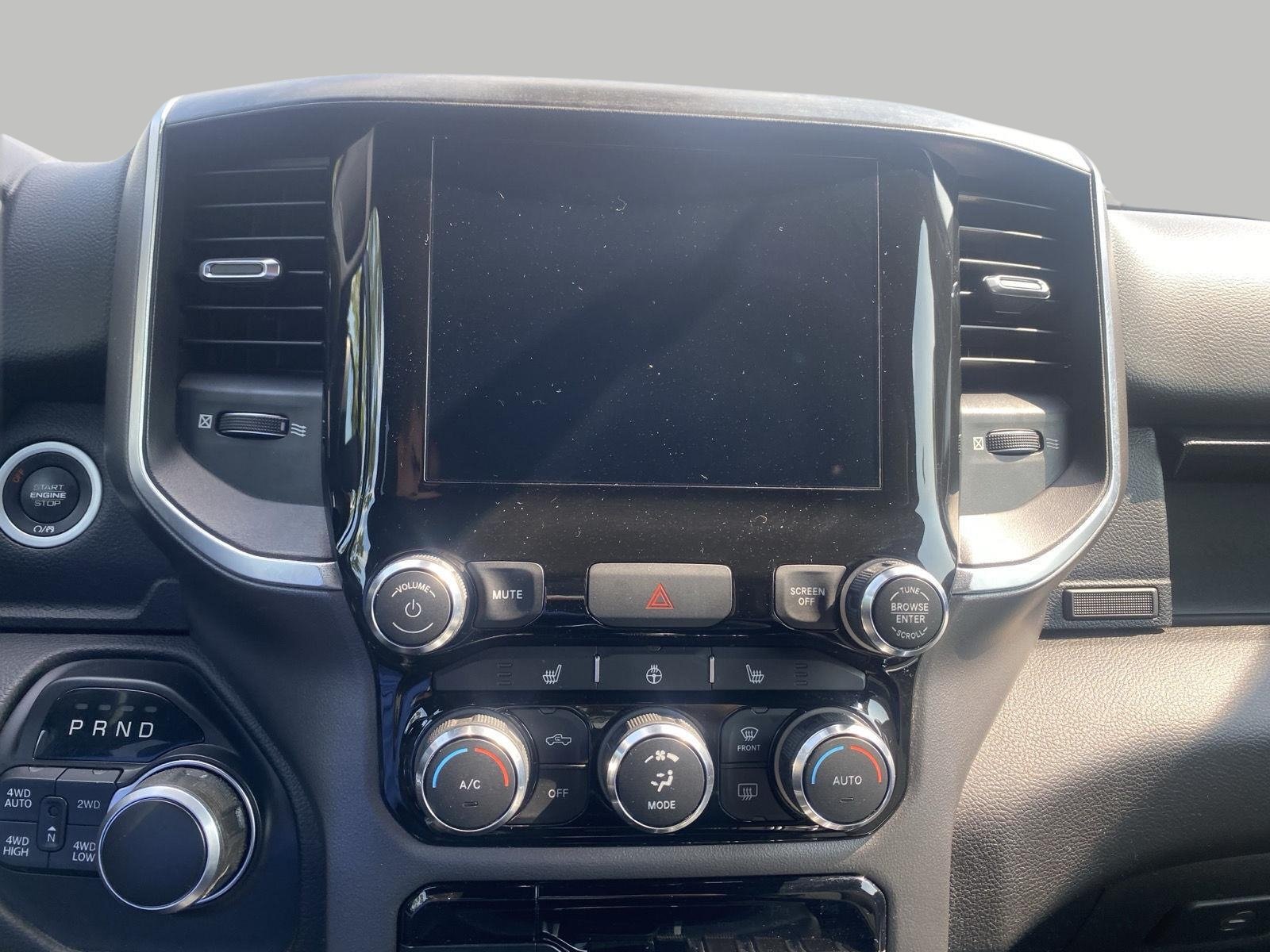 Used 2019 RAM 1500 Big Horn AWD/4WD image 40