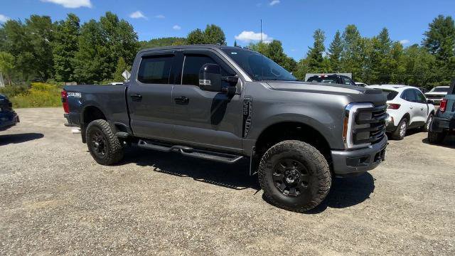 Certified 2026 Ford F350 Platinum w/ Tremor Off-Road Package AWD/4WD image 2