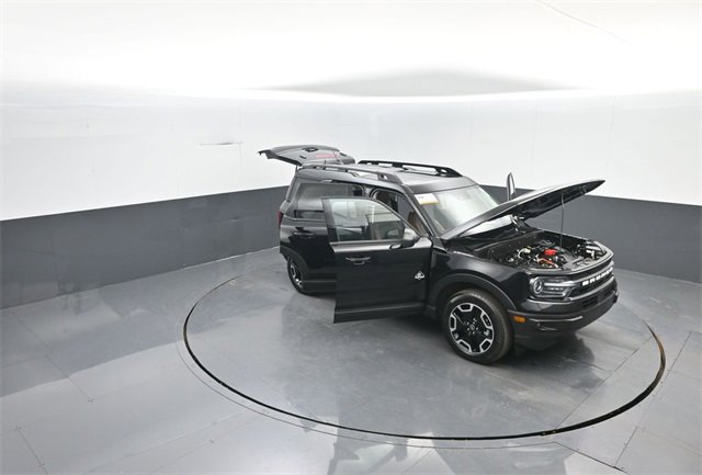 Certified 2023 Ford Bronco Sport Outer Banks w/ Tech Package image 34