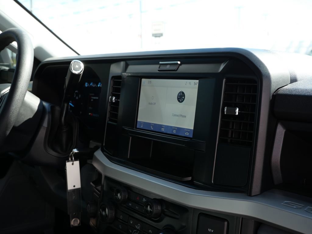 Certified 2025 Ford F250 XL w/ XL Driver Assist Package image 16