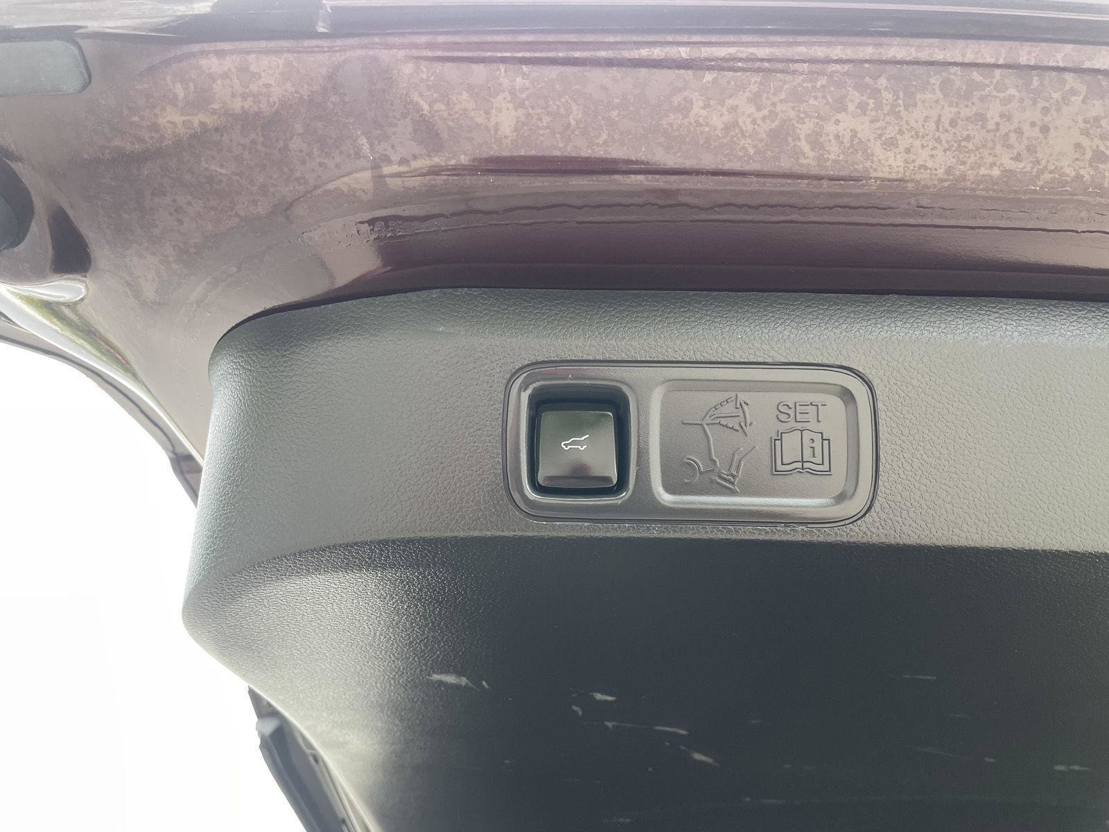 Certified 2023 Ford Expedition Platinum AWD/4WD image 43