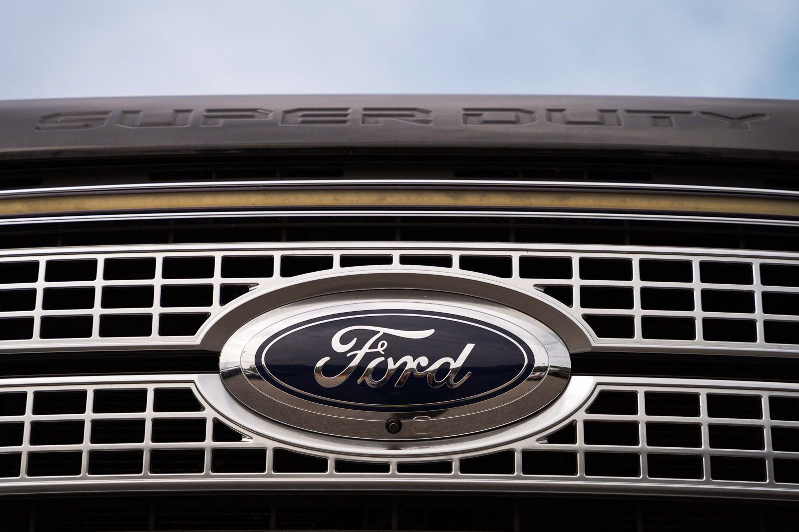 Certified 2019 Ford F250 Platinum w/ Platinum Ultimate Package image 14