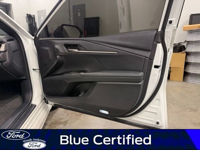 Used 2025 Toyota Camry XSE FWD image 27