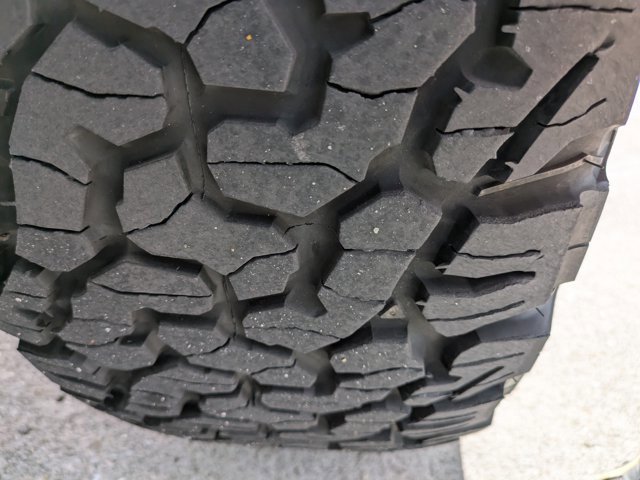 Certified 2023 Ford F150 Raptor w/ Raptor 37 Performance Package image 12